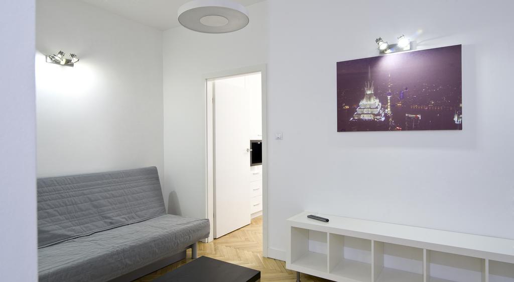 Goodnight Warsaw Apartments Jaworzynska 3 Ngoại thất bức ảnh